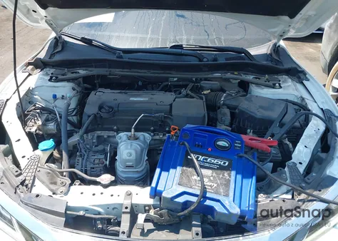 2017 Honda Accord Sport z USA, uszkodzony, nr VIN 1HGCR2F5XHA209013